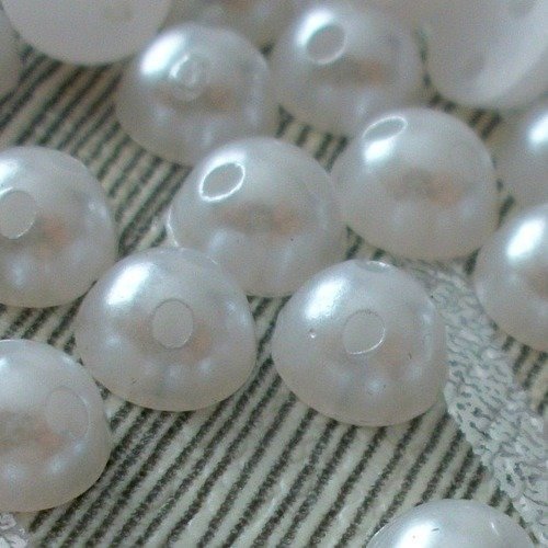40 cabochons demi perle largeur 6mm blanc lustré troué à coudre pour scrapbooking embellissement décorations b50
