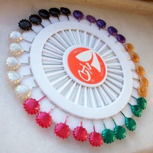 100x Épingles à tête colorées 35 mm - Accessoires de couture / fournitures  de couture - Épingles à tête de perle / épingles à coudre avec tête colorée