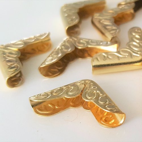 10 décoration protection embellir angles 22mmx15mm coins motif gravé pour livre cahier cartonnage en métal doré c33