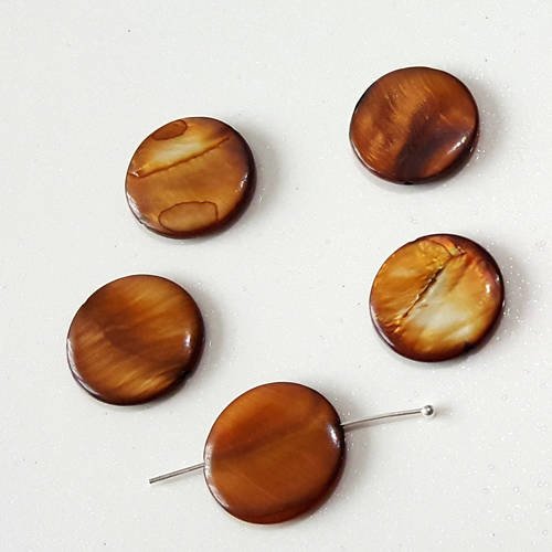 Lot De 16 Perles En Nacre Véritable, Percées, Dans Boîtier Métal, état TB