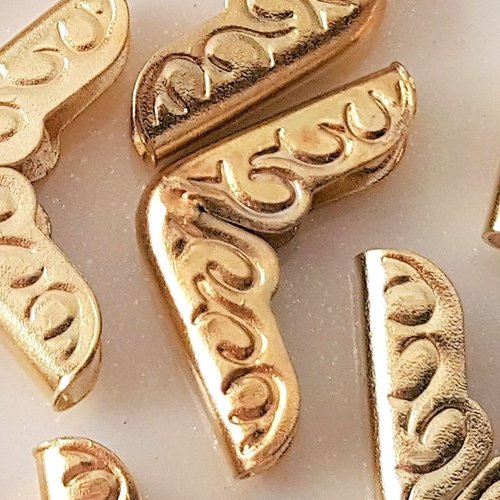 100 décoration protection embellir angles 22mmx15mm coins motif gravé pour livre cahier cartonnage en métal doré c33