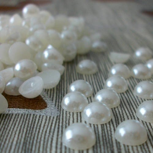 100 cabochons demi perle beige lustré largeur 8mm à coller pour scrapbooking embellissement décorations b50