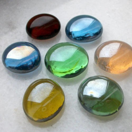 Lot de 7 petits cabochons galets en verre multicolore translucide 18mm  lot c b65