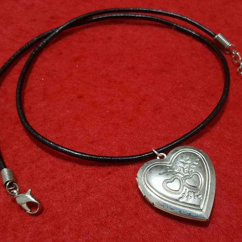 1 collier cuir noir avec pendentif porte photo double coeur love en métal argenté