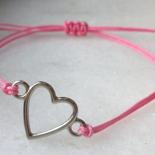 Bracelet coeur argenté cordon nylon rose à taille coulissante