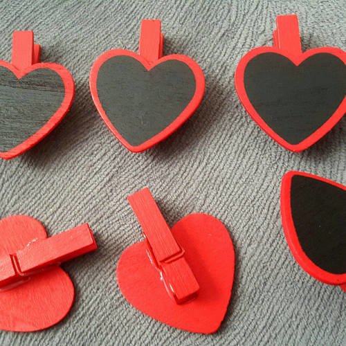 6  ardoise pinces épingles à linge de couleur rouge avec ardoise en forme de coeur b5