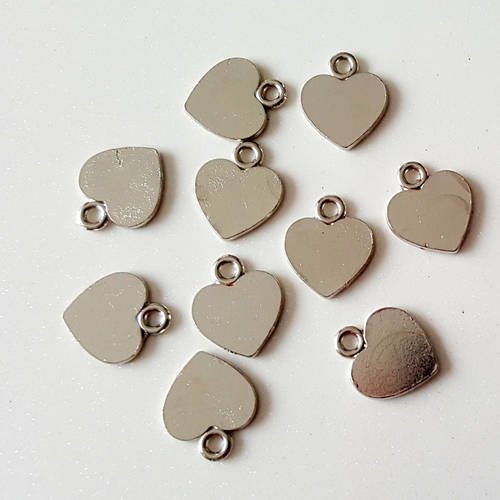 10 pendentifs coeur en métal argenté 14mm 