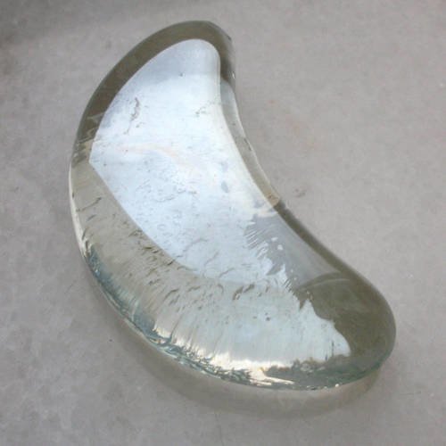 Cabochon lune en verre transparent vendu à l'unité 