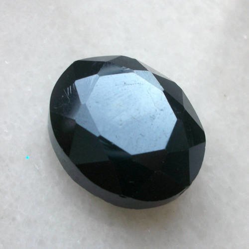 1 perle de bohème ovale plate noir 24x20mm en verre à facettes transparente a45