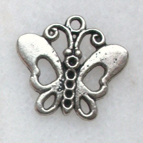 1 pendentif breloque papillon en métal argenté argent tibétain 24mm 