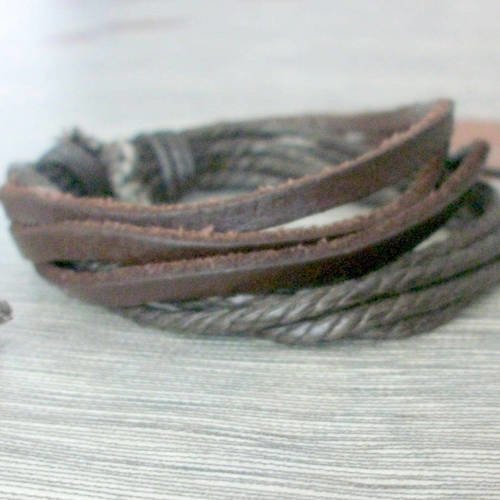 Bracelet cuir marron avec cordons en cotton ciré avec noeud à taille coulissante 