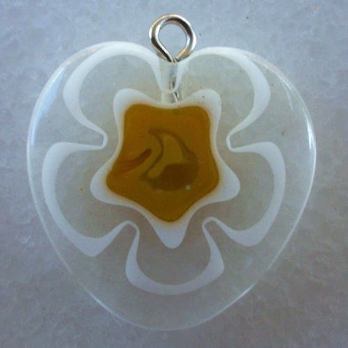 1 perle pendentif coeur en verre millefiori avec motif de fleur 20mm jaune et blanc 