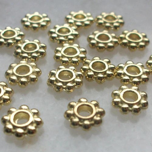 Lot 10 perles intermédiaires fleur en métal doré 6mm 