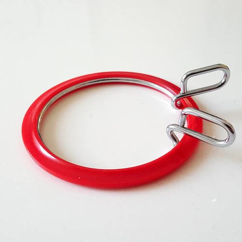 Arceaux cerceau tambour circulaire rouge 12,5cm / outil cercle à broder etamine 