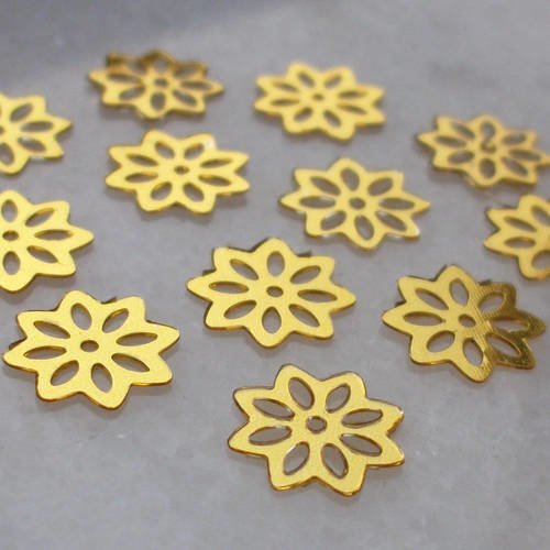 50 paillettes sequins fleurs étoiles jaune doré 10mm de diamètre ♥♥♥ scrapbooking couture embellissement b47