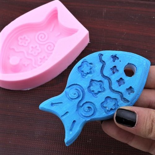 Moule silicone suspension poisson avril 8cm noël suspendre pour pâte fimo plâtre savon argile résine k569 28b40ht