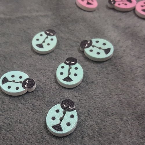Lot de 5 boutons en bois en forme de coccinelle bleu pour couture bébé scrapbooking b41