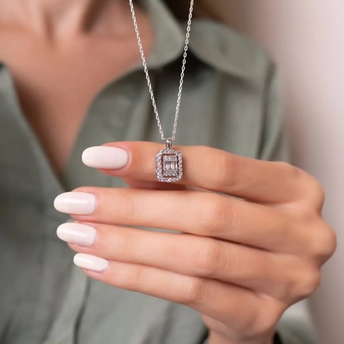 Collier chaîne avec pendentif baguette en argent massif 925 serti pierre de zircon imitation diamant a23