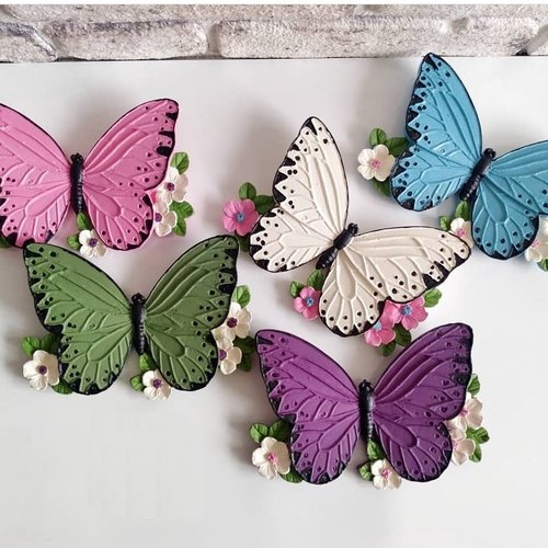Moule silicone papillon avec fleurs insecte 19cm butterfly pour résine plâtre cire savon résine ciment polyester wepam