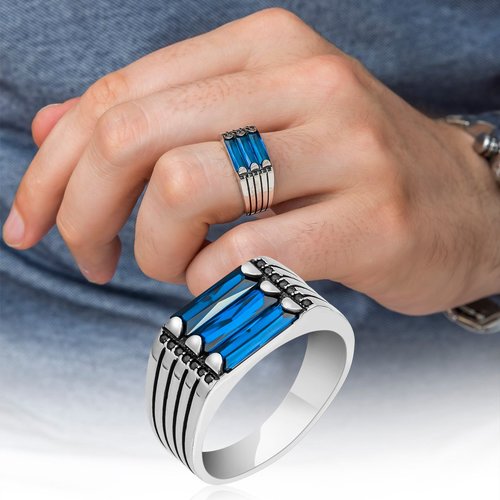 Bague chevalière homme femme en argent massif 925 serti zircon bleu