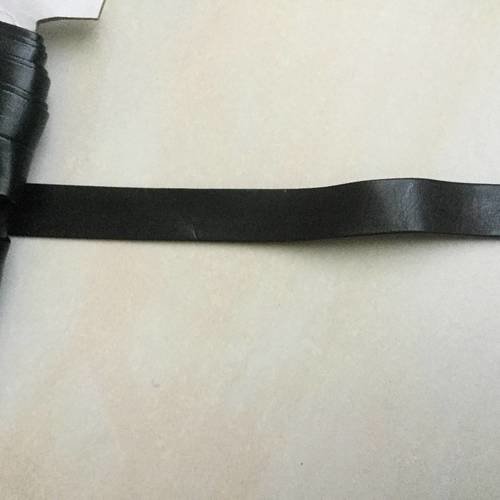 Ruban de biais simili cuir noir largeur de 1,5 cm 