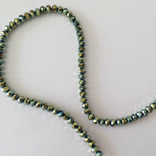 Perle de cristal a facette 6*4 mm couleur vert ab qui va au bleu 