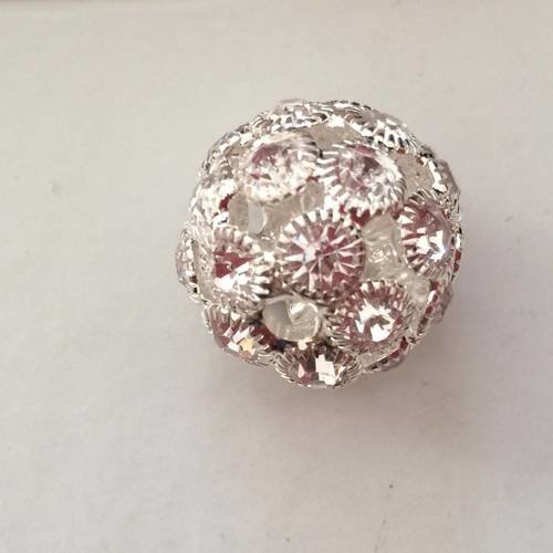 Perle ronde en strass cristal de 20 mm argentee 