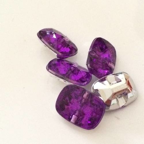 Bouton acrylique a coudre en lot de 4 pièce 14*10 mm violet 