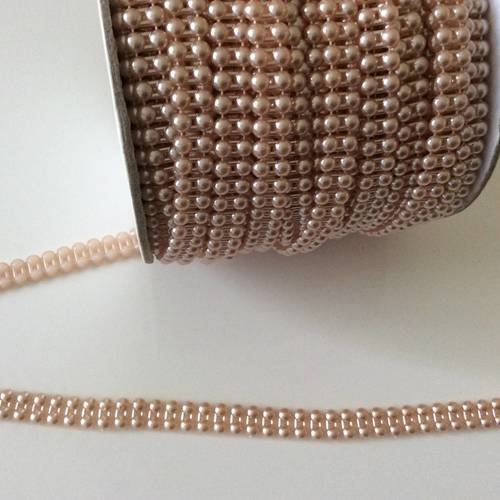 Ruban de perle 8 mm de largeur a coudre au milieu ou coller cafe 