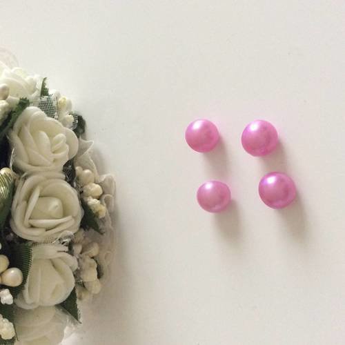 Bouton couleur rose de 8 mm environ comme des perles 