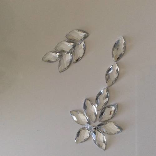100 strass acrilique en forme d amande de 7*14 mm couleur argent a coller 