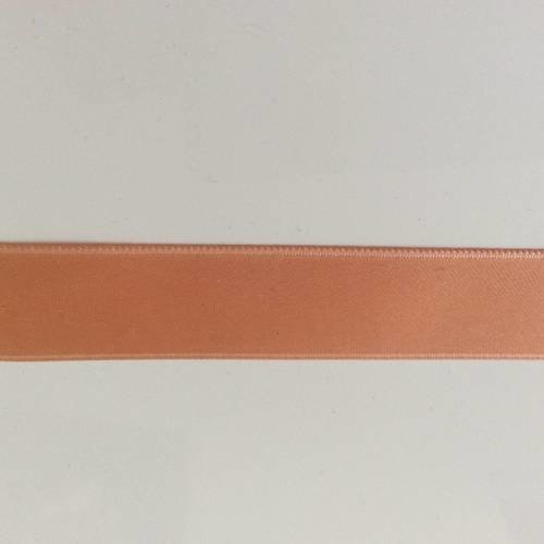 Ruban en satin de 2 centimetre en largeur couleur orange 