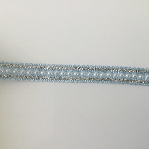 Galon a customiser perlée au milieu couleur bleu clair de 1 cm et bordure argentee 