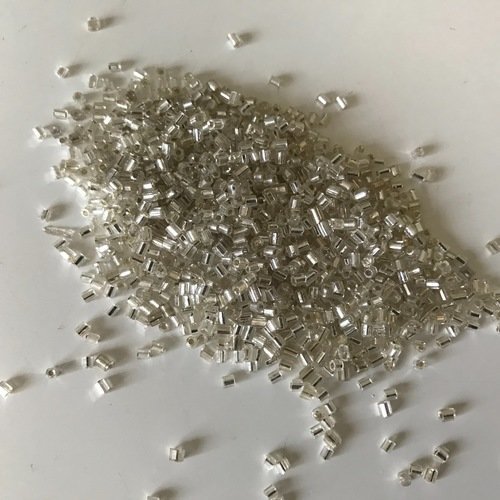 Perle de rocaille cristalisee 2mm transparent 