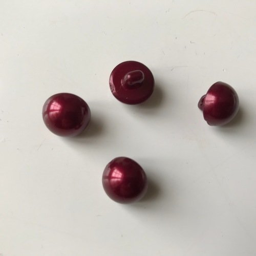 Bouton couleur bordeaux de 10 mm  comme des perles 