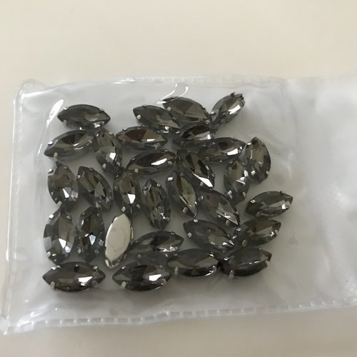 Strass sertie en cristal gris socle argenté 6*12 mm  en lot de 30 pièces 