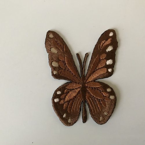 Papillon marron 7*5 cm