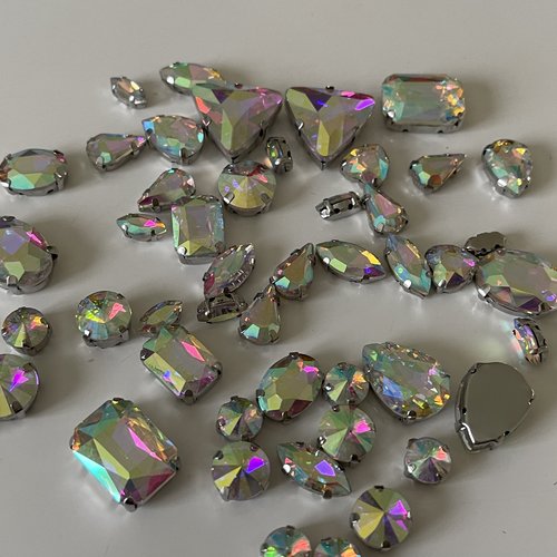 Strass en cristal taille mixte 50 pieces