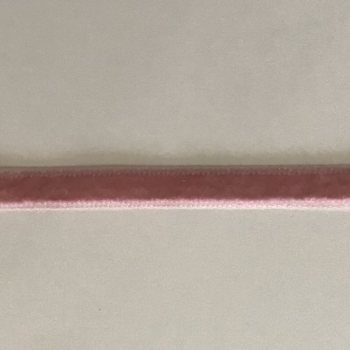 Ruban velour vieux rose largeur de 1 cm