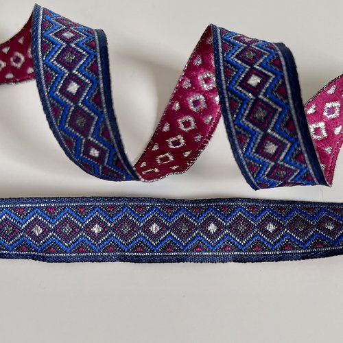 Galon ethnique,galon jacquard motif ethnique,ruban 15 mm
