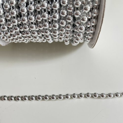 Galon de demi perles,ruban de chaîne perlé argenté , perles sur chaîne de fil couleur métallisé