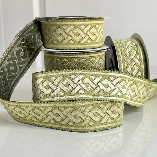 Galon médiéval motif tresse celtique, ruban brodé jacquard 35 mm ,galon motif celtique vert pomme