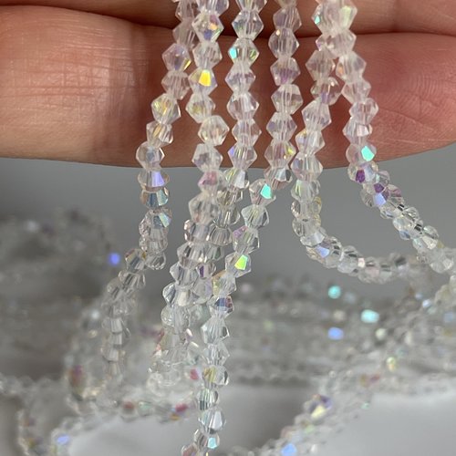 Perle de verre cristal irisée, perles cristaux sur fil de 50 cm, perles toupies 3 mm