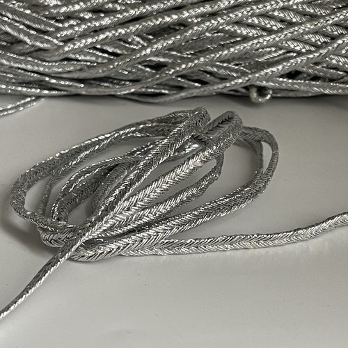 Soutache argenté cordon de soutache deux mètres artisanal 5 mm cordon de soutache gris métallisé