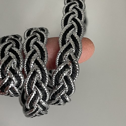 Ruban tressé plat 10 mm de largeur,galon tresse noir et argenté