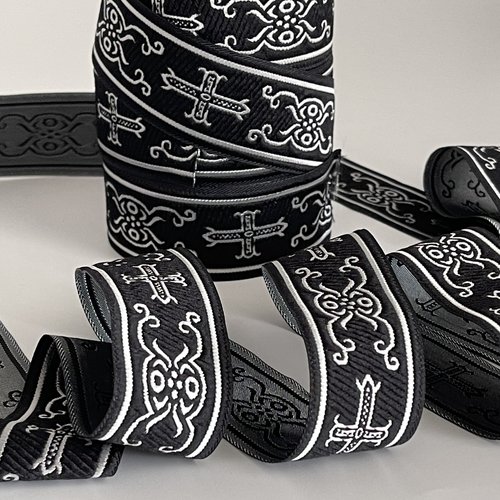 Ruban jacquard gothique 33 mm croix baroque noir et argent galon médiéval cosplay couture ruban liturgique trim gothic théât