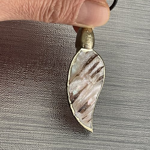 Pendentif de perle naturelle avec cordon collier avec pendentif en perle collier pierre naturelle cadeau pendentif