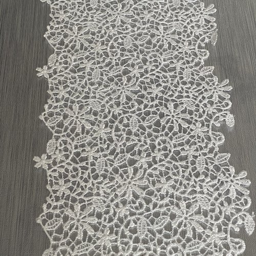 Dentelle guipure festonnée blanche guipure brodée dentelle artisanale blanche