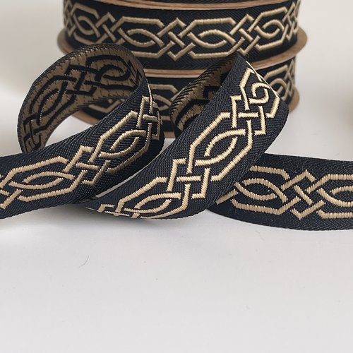 Galon médiéval motif tresse celtique noir et doré ruban tressé 20 mm galon brodé jacquard motif celtique bordure médiévale tressé