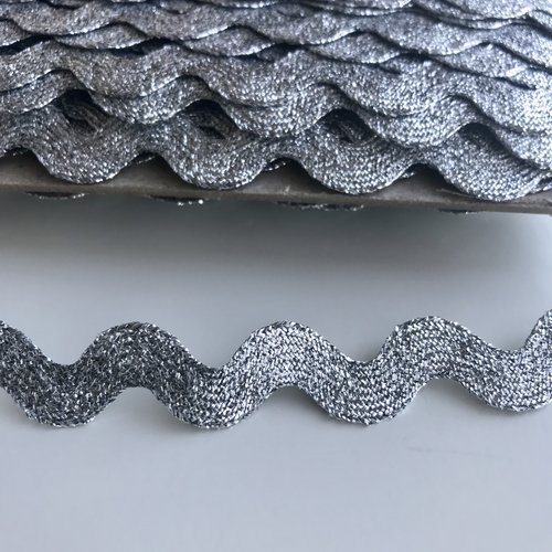 Ruban serpentine gris métallisé